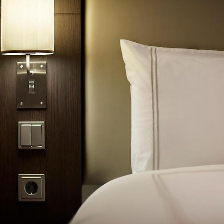 Premier Inn Stuttgart Airport ラインフェルデン＝エヒターディンゲン エクステリア 写真