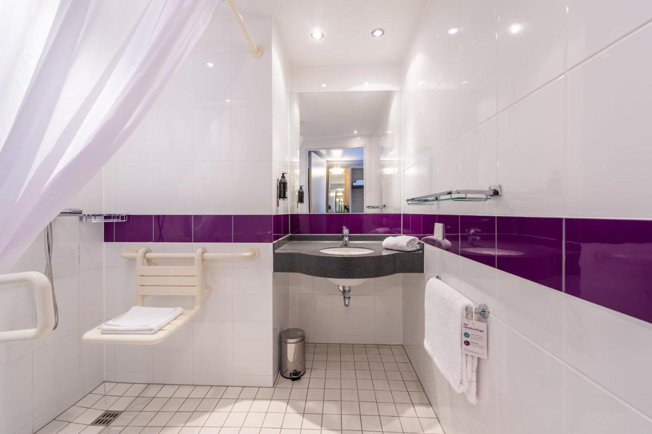 Premier Inn Stuttgart Airport ラインフェルデン＝エヒターディンゲン エクステリア 写真