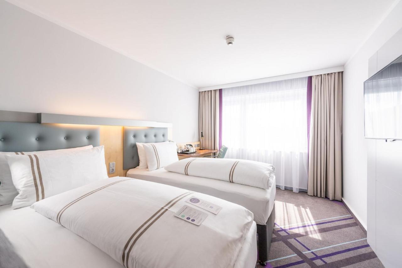 Premier Inn Stuttgart Airport ラインフェルデン＝エヒターディンゲン エクステリア 写真